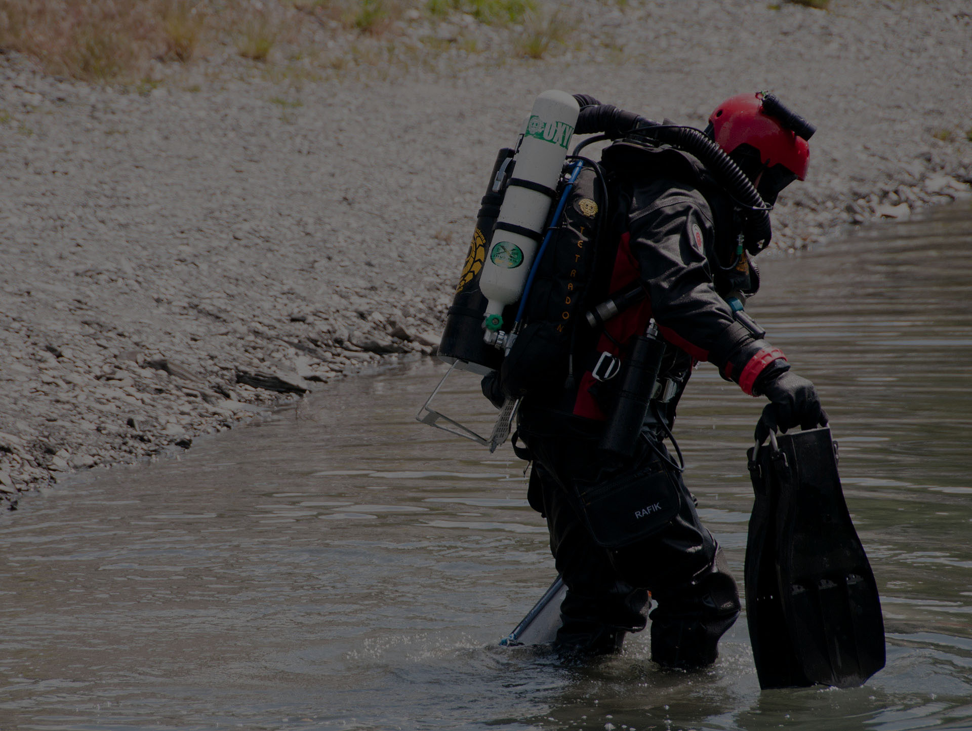 UPGRADE YOUR DIVE